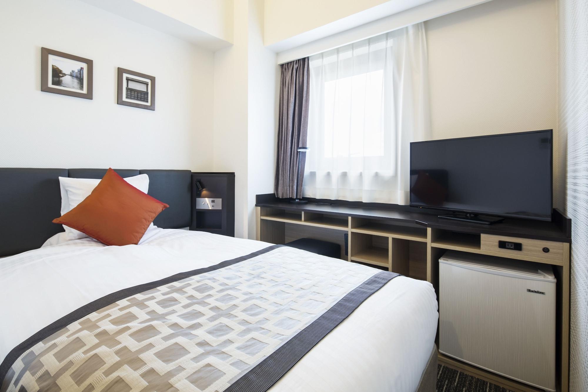 Hotel Mystays Shin Osaka Conference Center Екстер'єр фото