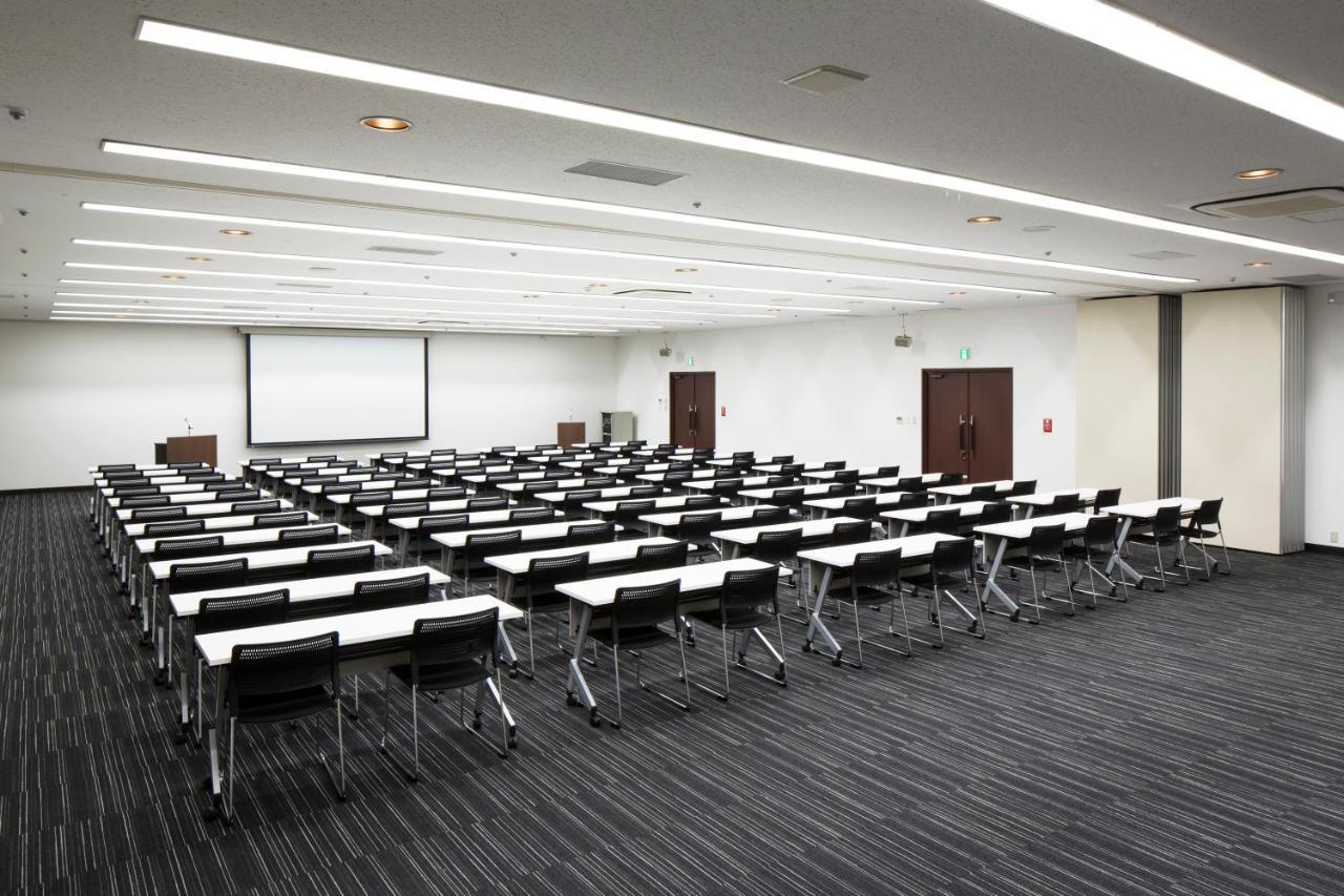 Hotel Mystays Shin Osaka Conference Center Екстер'єр фото